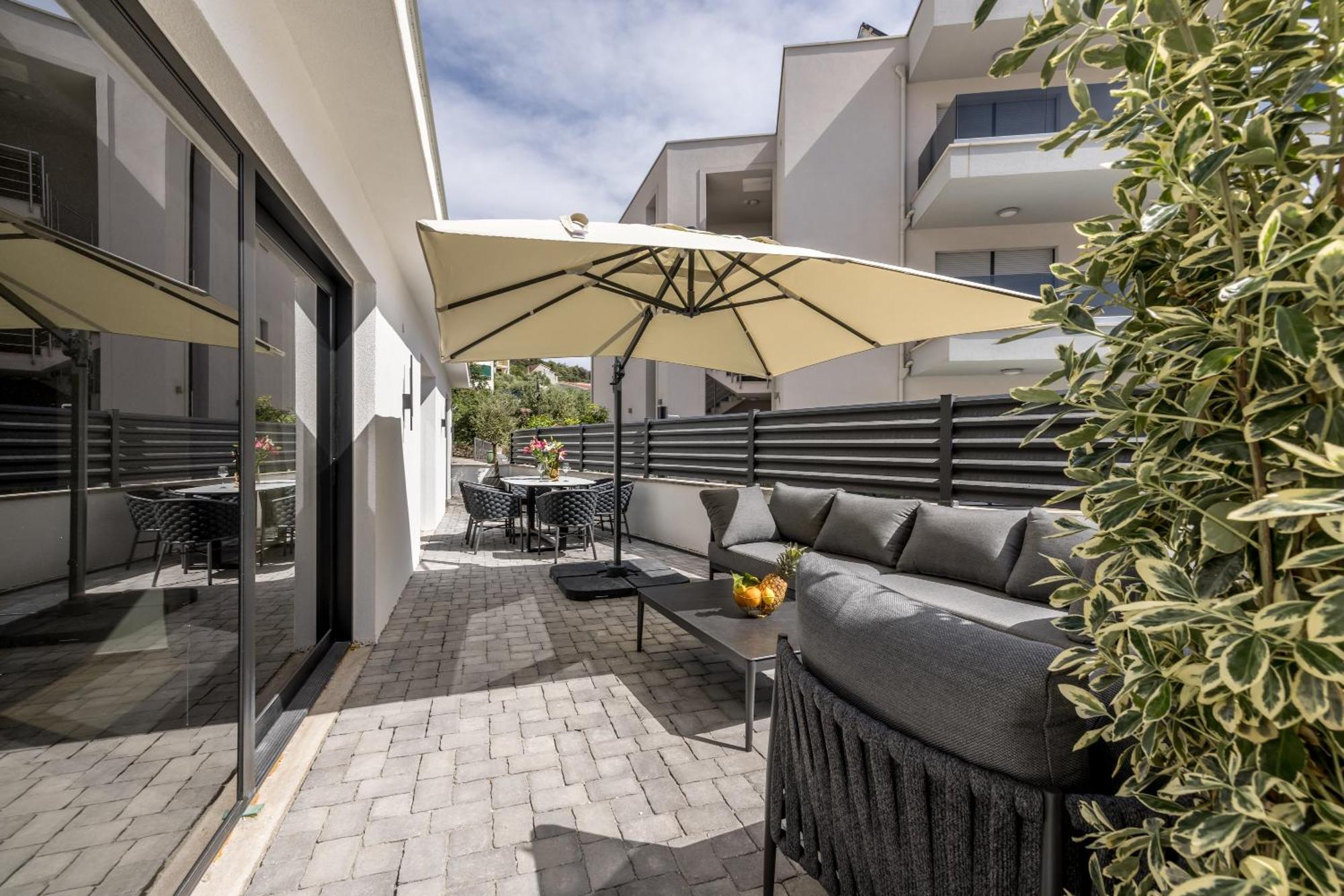 Apartment Sara Трогир Экстерьер фото